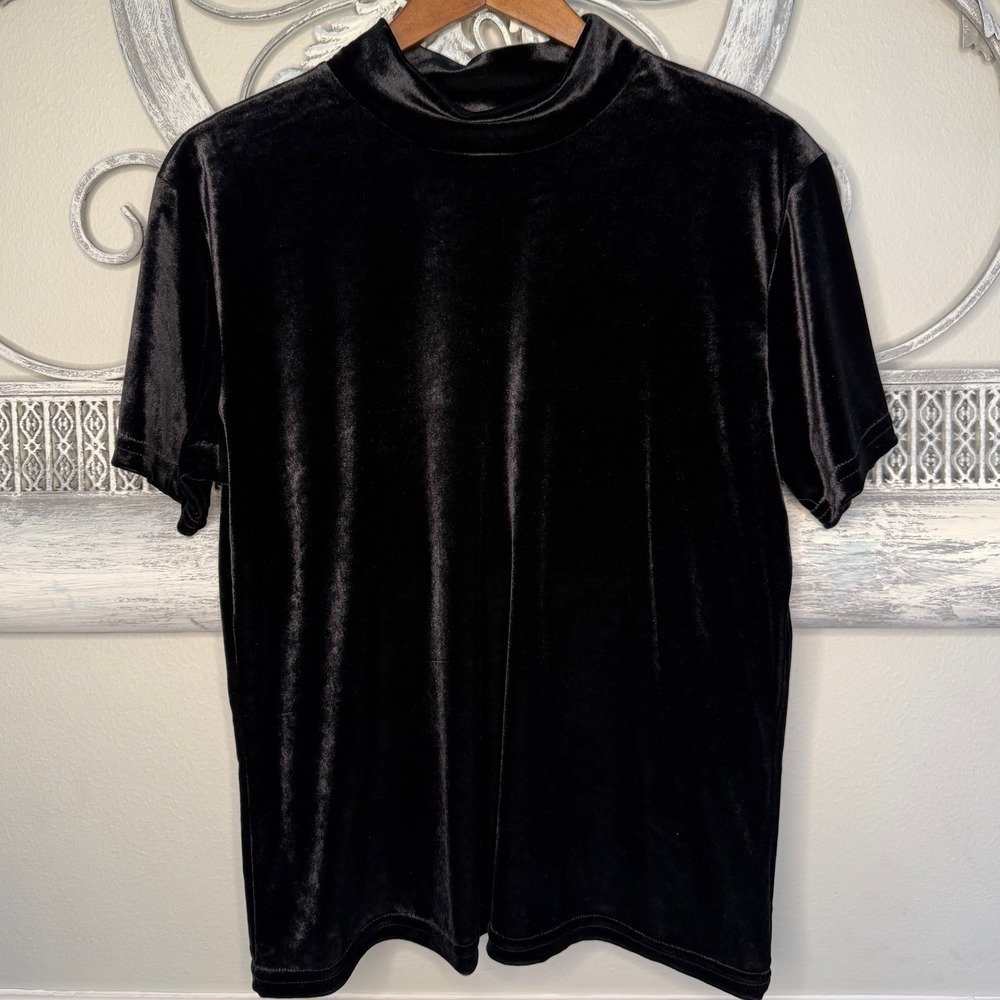 Vintage Impressions of California Black Velvet Mock Neck Short Sleeve Top Large